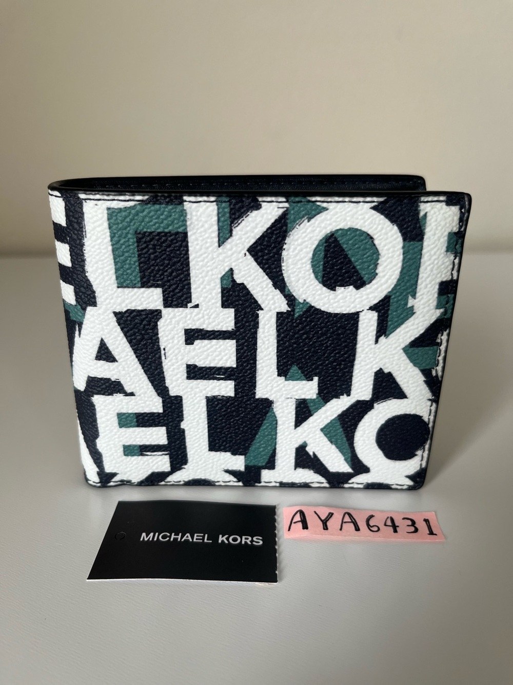 Michael Kors Men’s Wallet🎈🎈